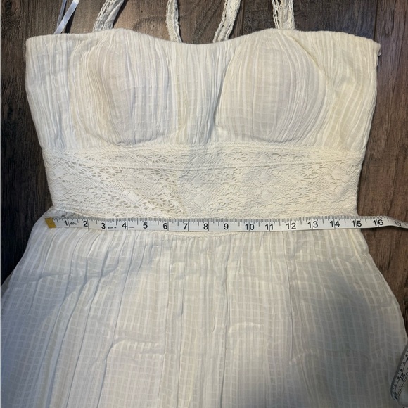 White Euro Summer Lace Trim Flare Dress Size 10 midi  Bodice Vacation Summer NWT - Picture 12 of 14